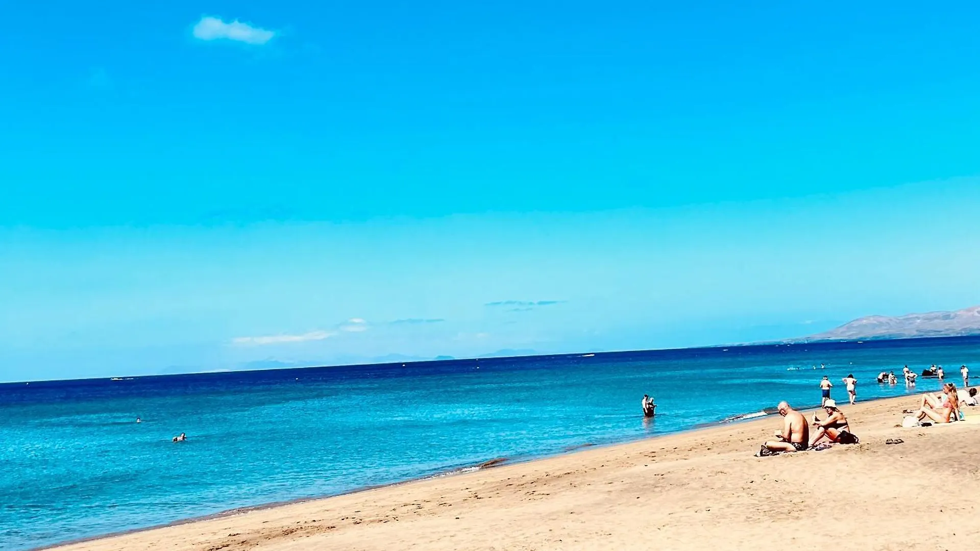 Long Beach Apartment Puerto Del Carmen Puerto del Carmen  Spain